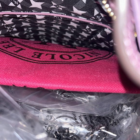 Just In 💕 - Picture 5 of 7